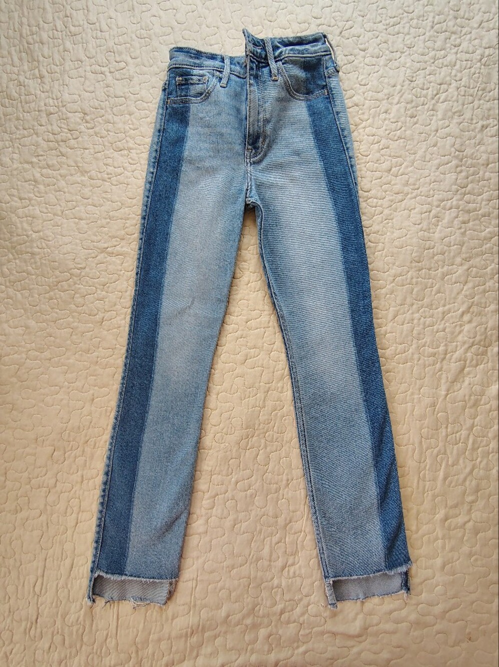 Hollister Two-Tone Blue Skinny Ankle Jeans Size 24.